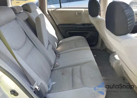 2003 Toyota Highlander V6 from USA, damaged, VIN JTEHF21A930128211